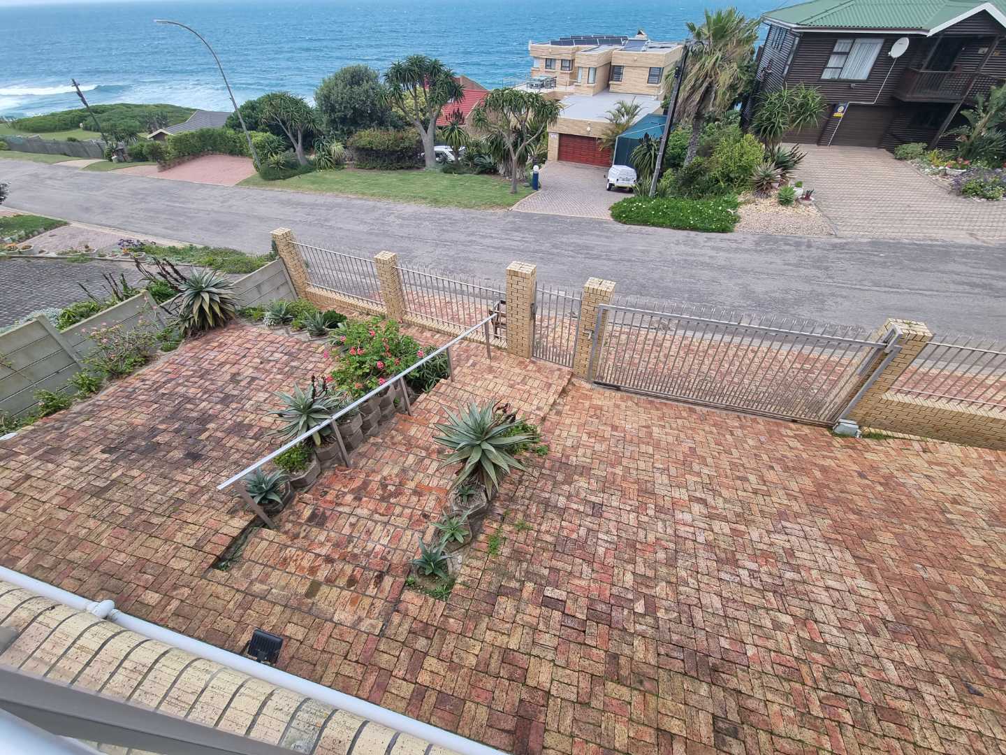 6 Bedroom Property for Sale in Dana Bay Western Cape